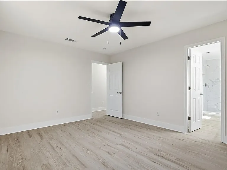 4224 N Star Ave — Photo 3