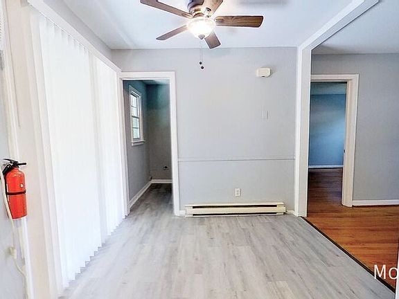 5th image of 3418 Craig Ave
