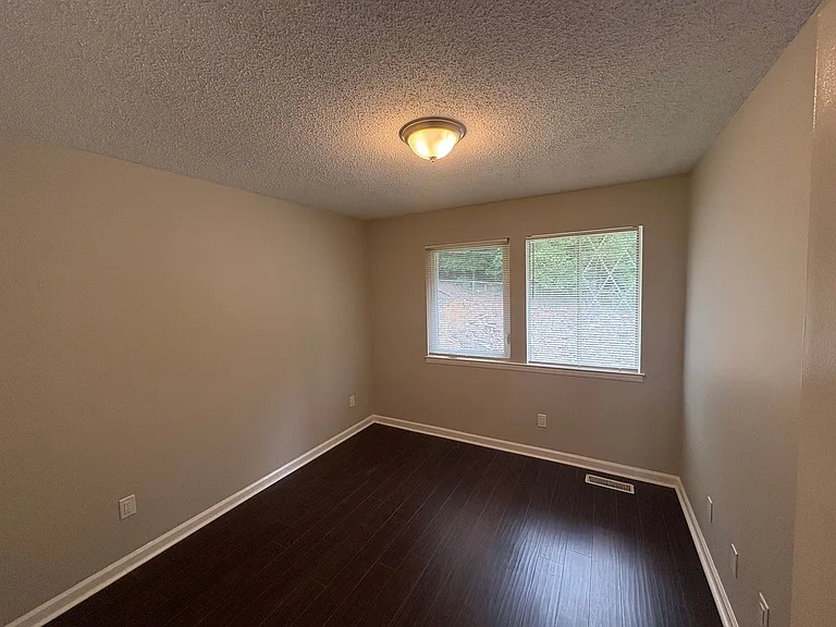 3654 Haven View Cir — Photo 20