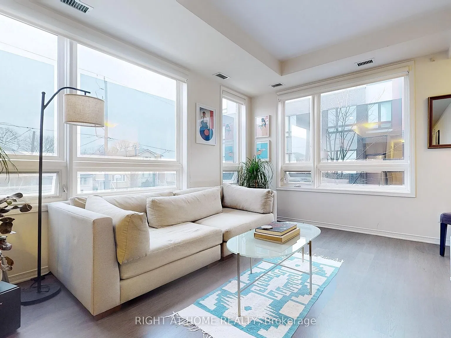 2 bed, $2,600 — Photo 3