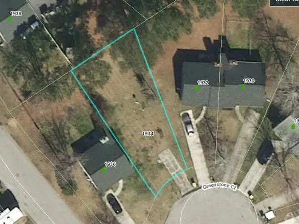 1934 Greenstone Court, Midway Park, NC 28544