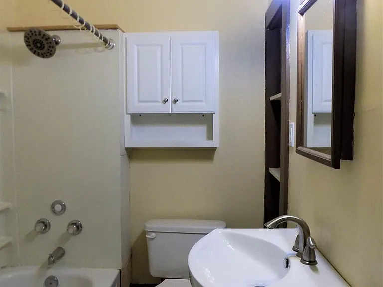 56 E Burlington Ave — Photo 3
