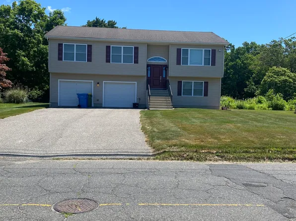 739 Oronoke Road, Waterbury, CT 06708