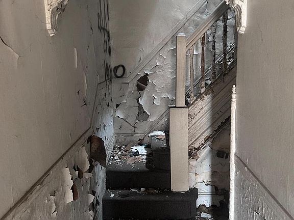 4th image of 21 S Payson St