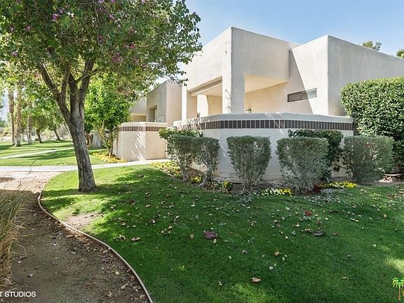 2nd image of 67627 La Vista Ct