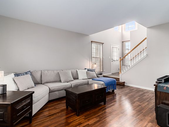 2nd image of 24857 Franklin Ln