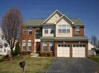 9303 Michael Ct, Manassas Park, VA