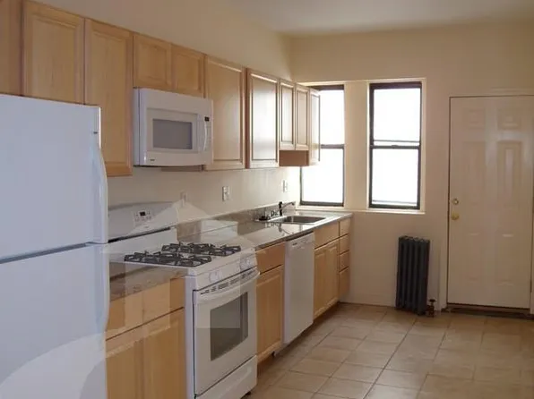 217 Highland Ave, Somerville, MA