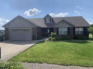 341 Kings Trace Dr, Berea, KY 40403