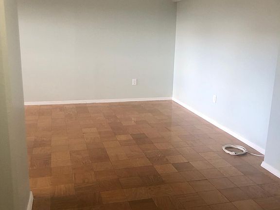 4th image of 27 Prospect St #9E