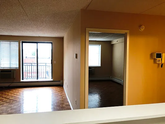 Rented by Prime Realty | media 14