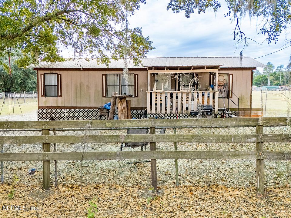 1st image of 10427 SW 113TH Avenue