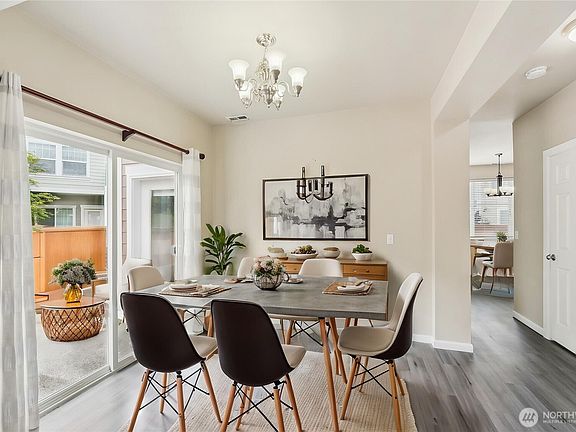 5th image of 4926 Diana Court SE #9