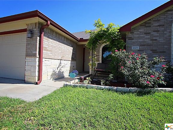 2nd image of 3805 Foxglove Ln