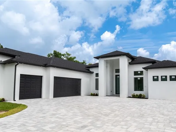 649 Golden Gate BLVD E, NAPLES, FL 34120