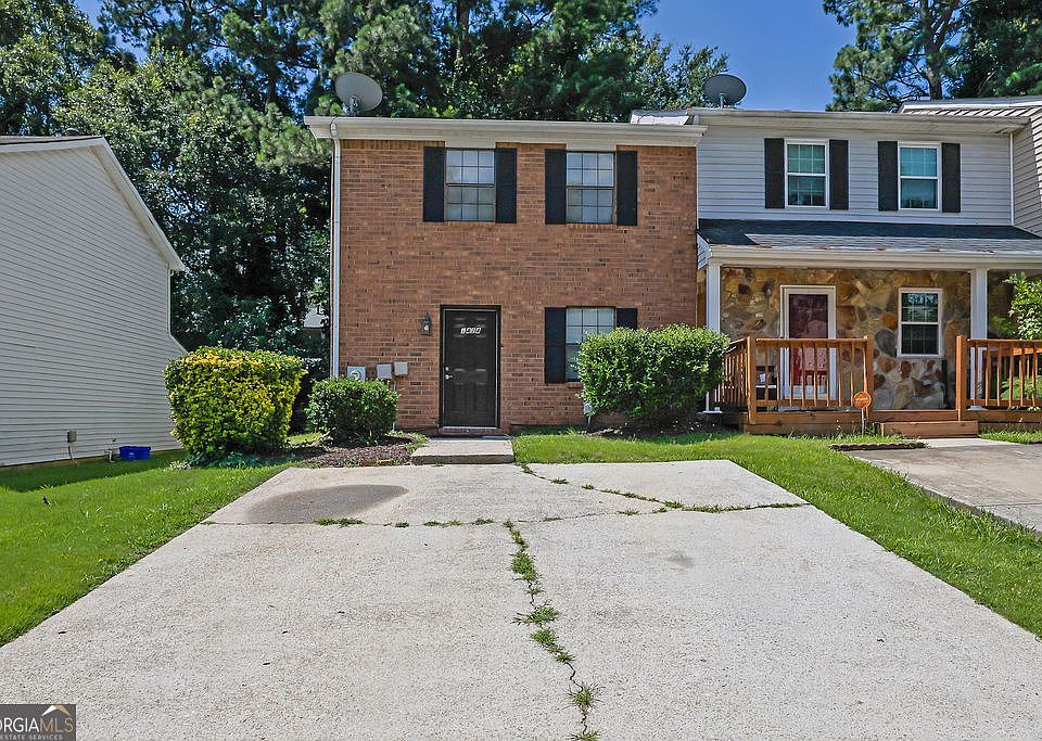 1st image of 1424 Springleaf Cir SE