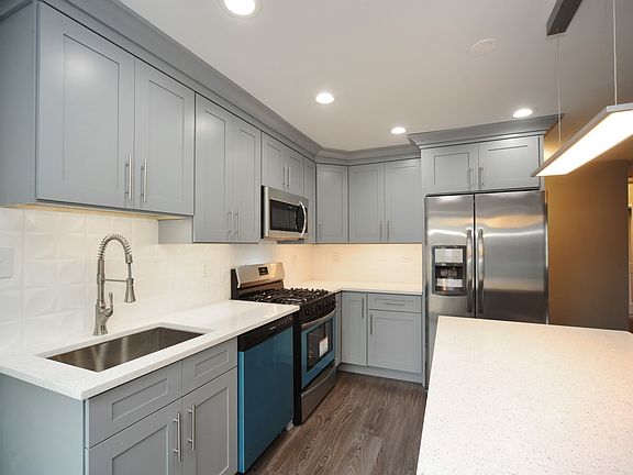 4th image of 16701 Robinhood Dr