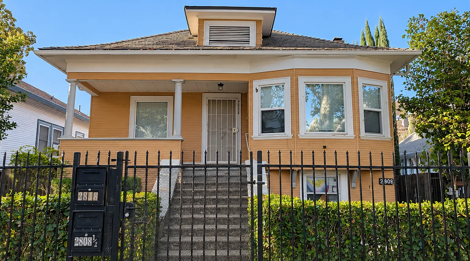 3 bed, 1400 sqft, $2,795 — Photo 1
