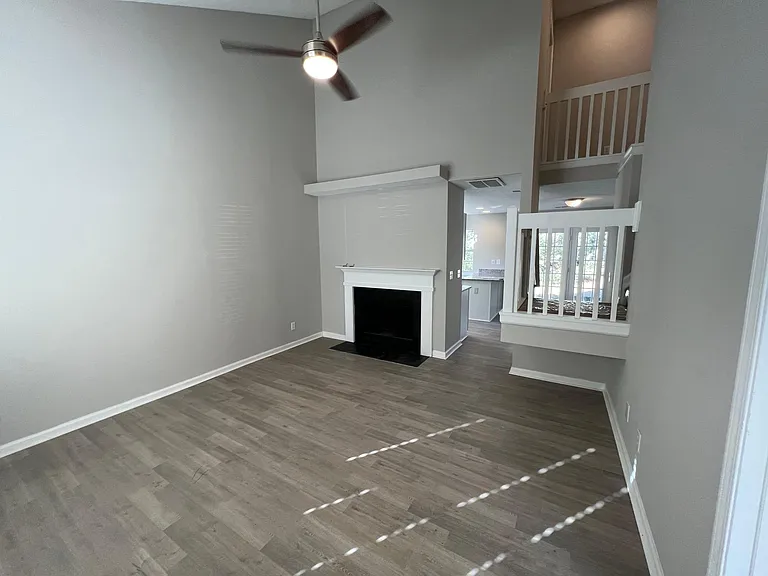 12637 Tucker Crossing Ln — Photo 3