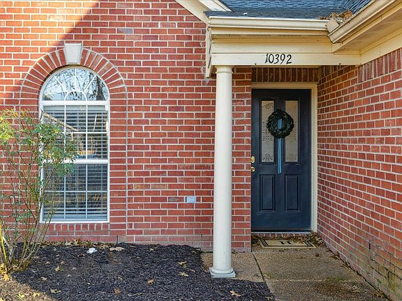 4th image of 10392 Cottage Oaks Dr