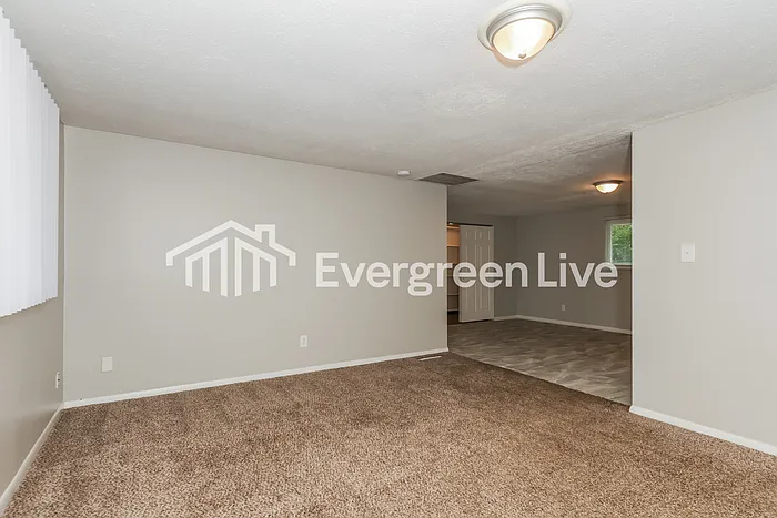 5013 Tewkesbury Dr — Photo 3