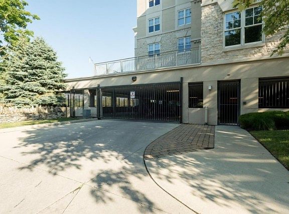 4th image of 5745 Newbank Cir Suite 403