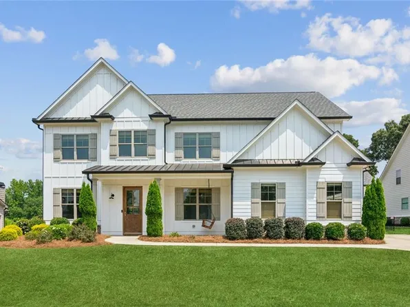 5960 Fairway Park Ln, Jefferson, GA 30549