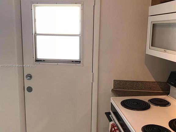 5th image of 1610 NW North River Dr APT 305