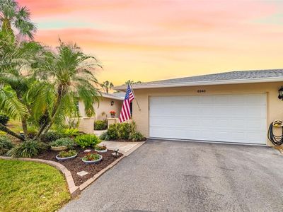 6940 W Country Club Dr N #V-77, Sarasota, FL, 34243