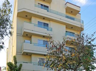 1811 Fairburn Ave APT 402, Los Angeles, CA 90025