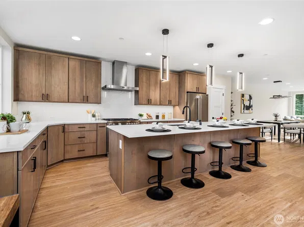 539 NW Juniper Street, Issaquah, WA 98027