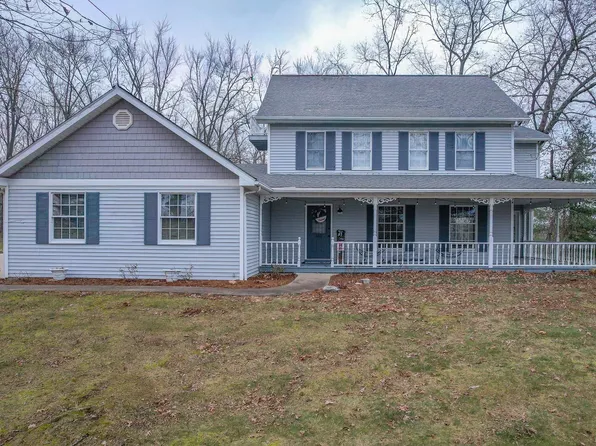 360 W Evergreen Plz S, Santa Claus, IN 47579