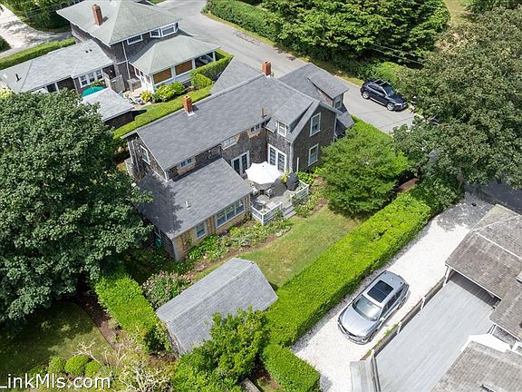 3rd image of 12 Cottage Ave