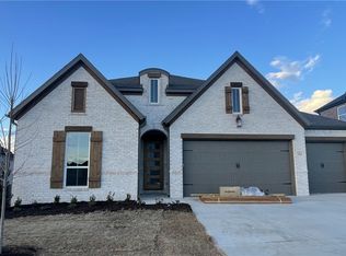 1414 Spring Water, Cave Springs, AR 72718