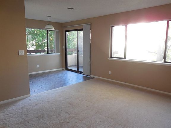 5th image of 27911 Tyler Ln Unit 717