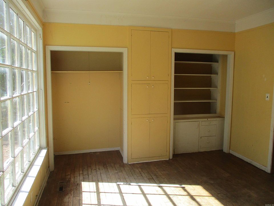 10th image of this home