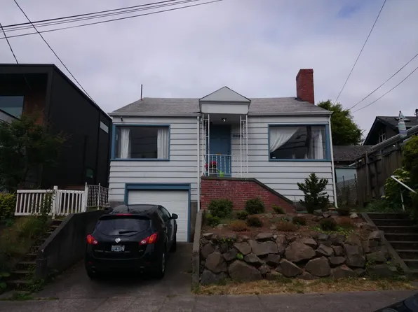 3931 Midvale Ave N, Seattle, WA 98103