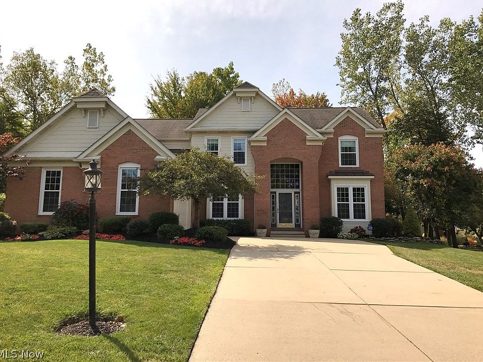 1st image of 20047 Ellsworth Dr