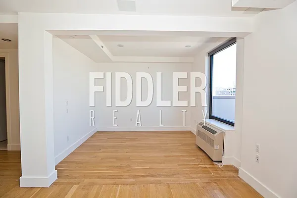 Rented by Fiddler Realty | media 64