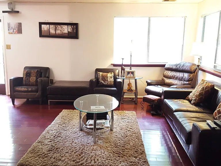 10699 Spring Oak Ct — Photo 4