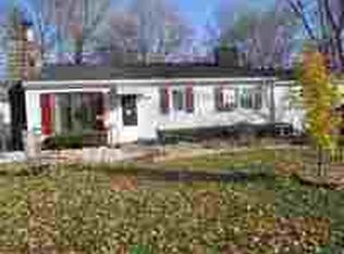1332 Beutter Ln, South Bend, IN 46615