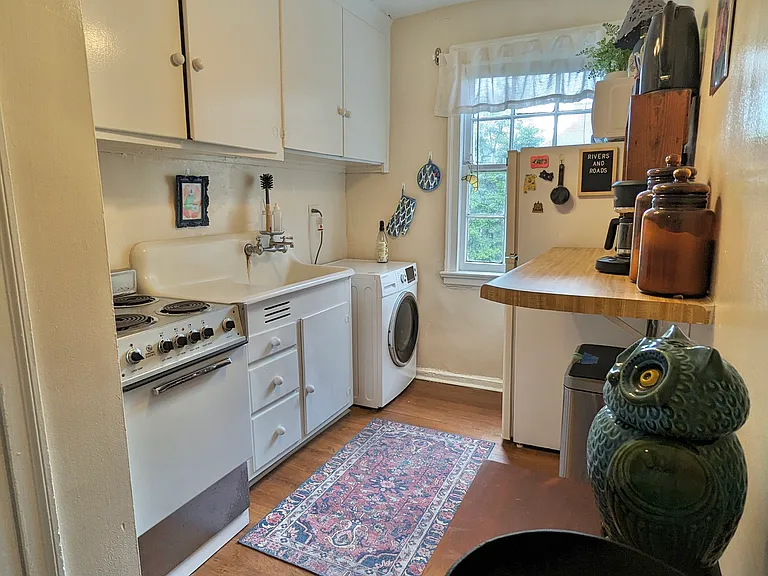 2851 Thornhill Rd #111B — Photo 13