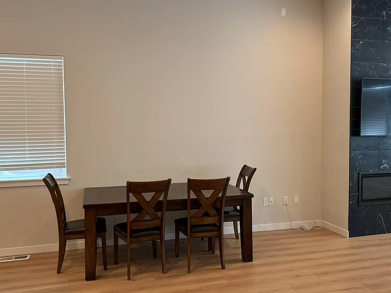 2605 Rockrose Ln — Photo 3