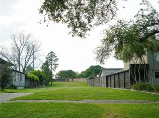 5320 Bellaire Dr, New Orleans, LA 70124