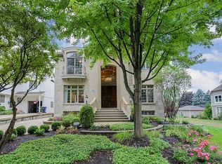 439 S Sleight St, Naperville, IL 60540