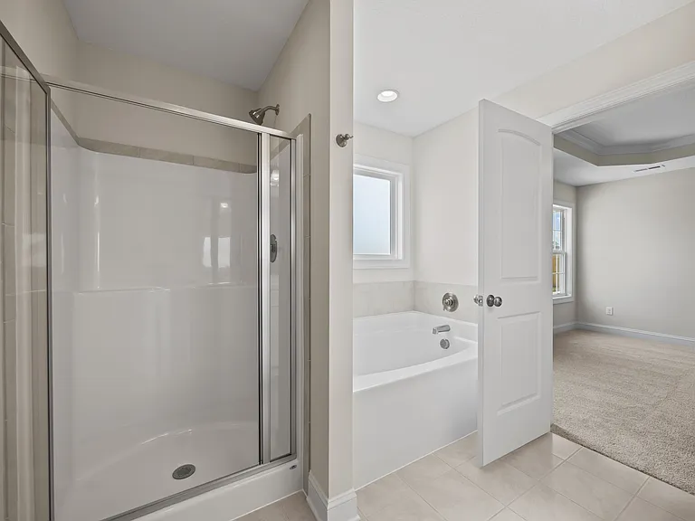 432 Montgomery Dr — Photo 3
