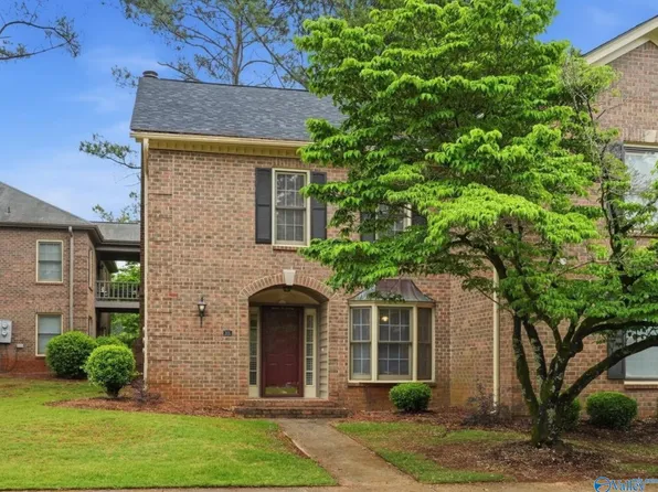 305 Drury Ln SW Unit 305, Huntsville, AL 35802
