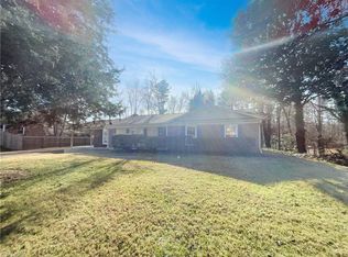 5908 Millstone Ln, Pfafftown, NC 27040