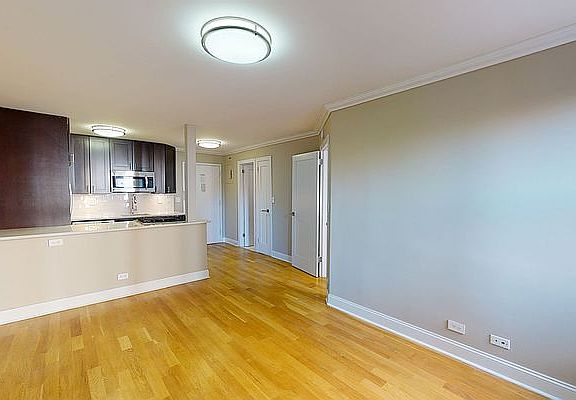 2nd image of 40 Harrison St #405A