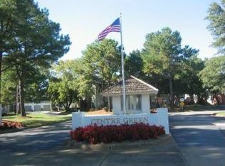 5190 Cypress Point Cir APT 104, Virginia Beach, VA 23455